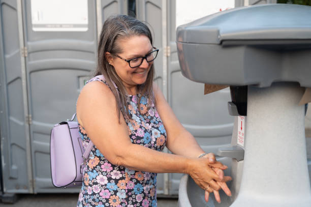 Best Luxury portable toilet rental  in Basin, WY